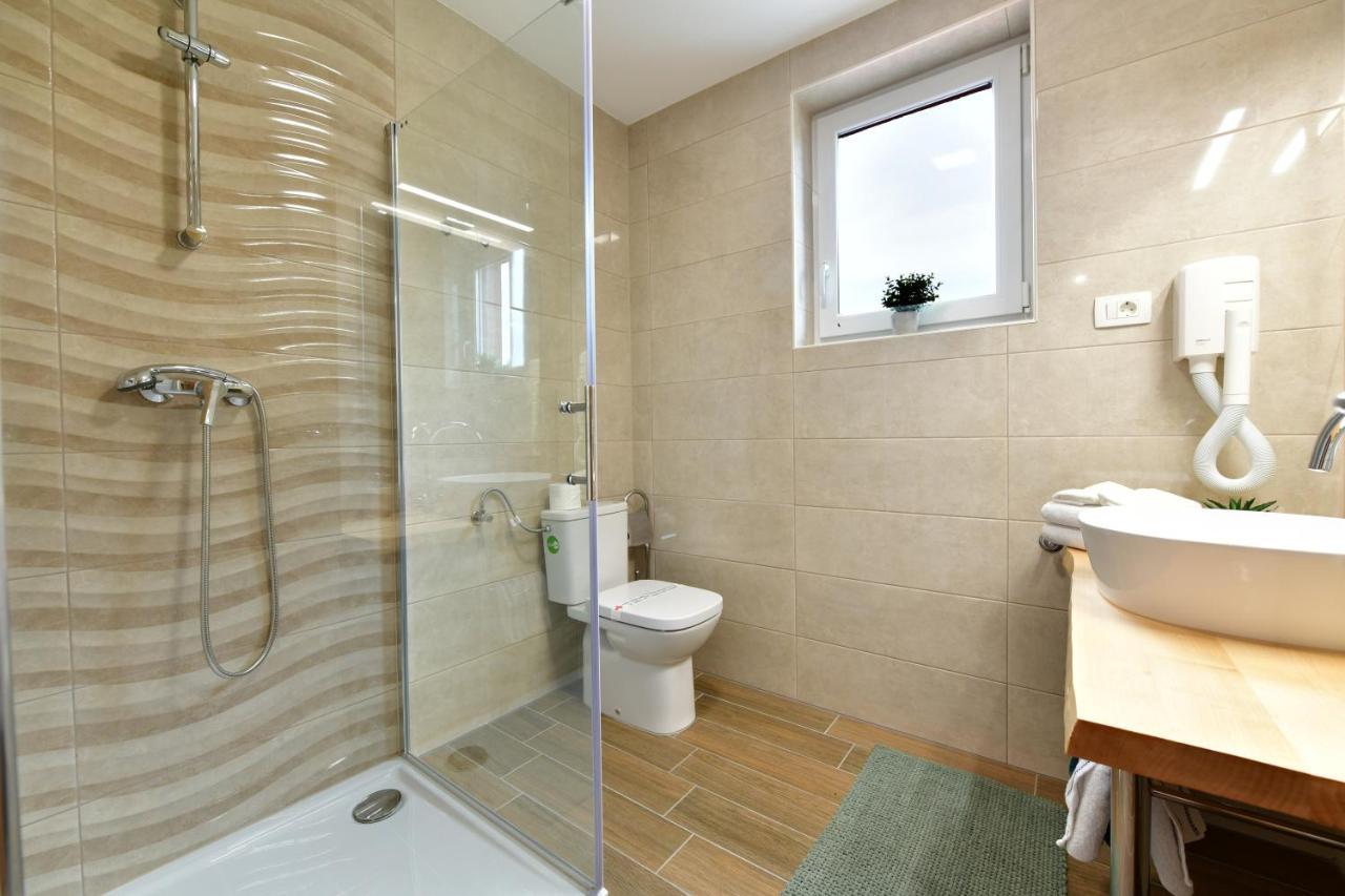 House Bela vido Hotel Drežnik Grad Buitenkant foto